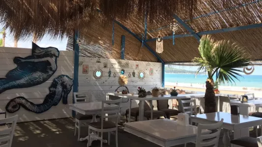 Alvina Beach Plaj cafe restorant